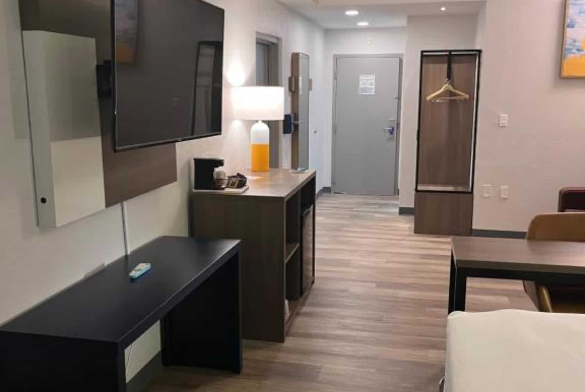 comfort suites clearwater dunedin