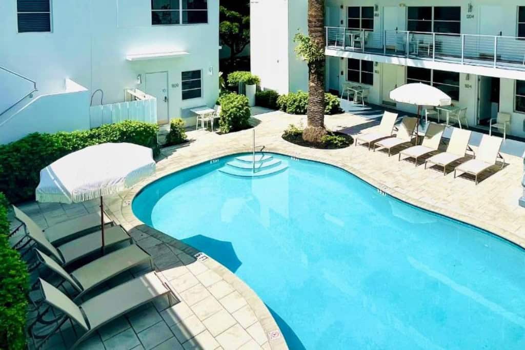 aqua hotel