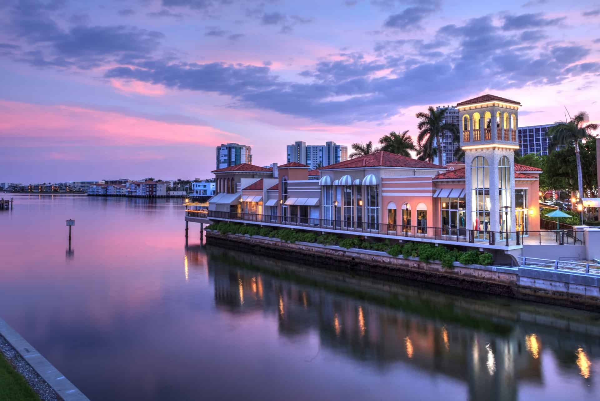 venetian bay naples