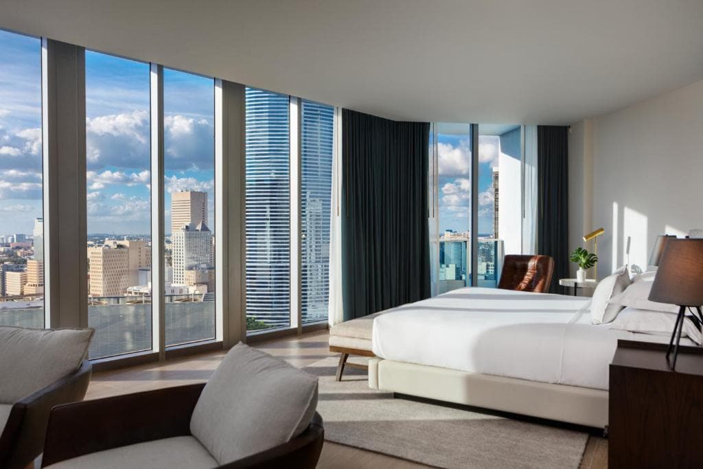 kimpton epic hotel miami