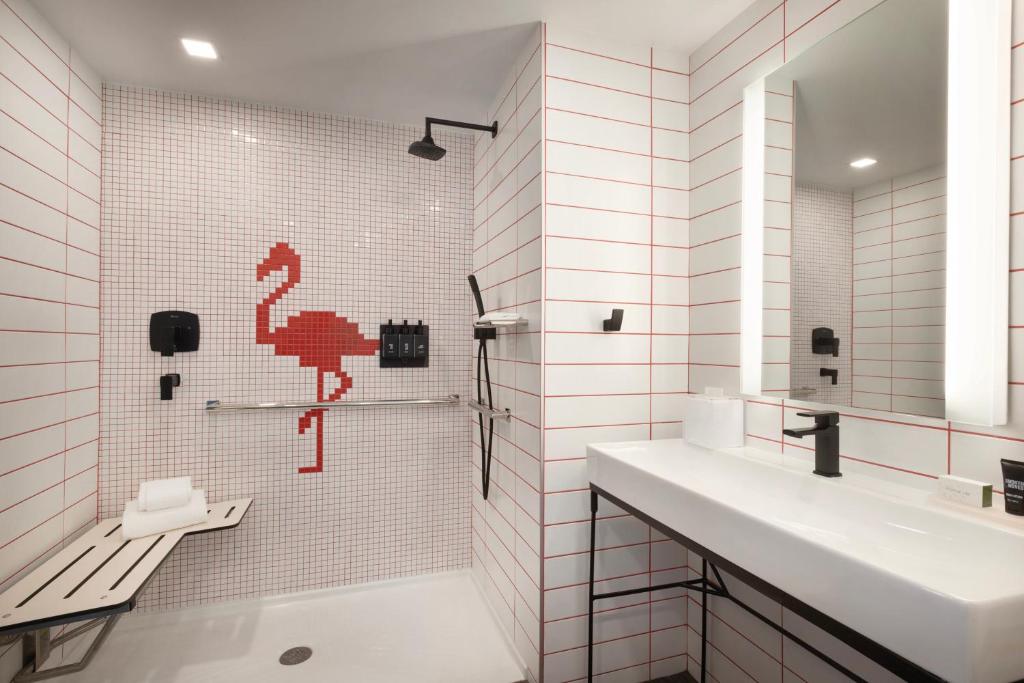 kompose boutique miami airport kompose boutique miami airport